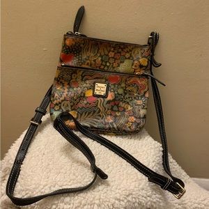 Crossbody Dooney Bourke vintage